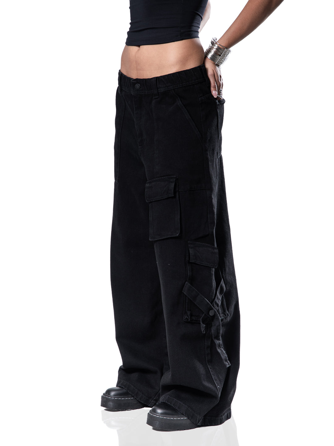 Cargo Essential Black
