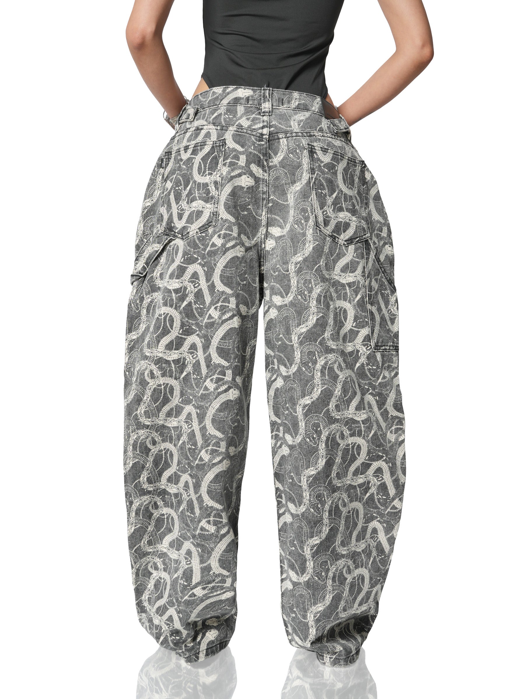 Baggy Snakes