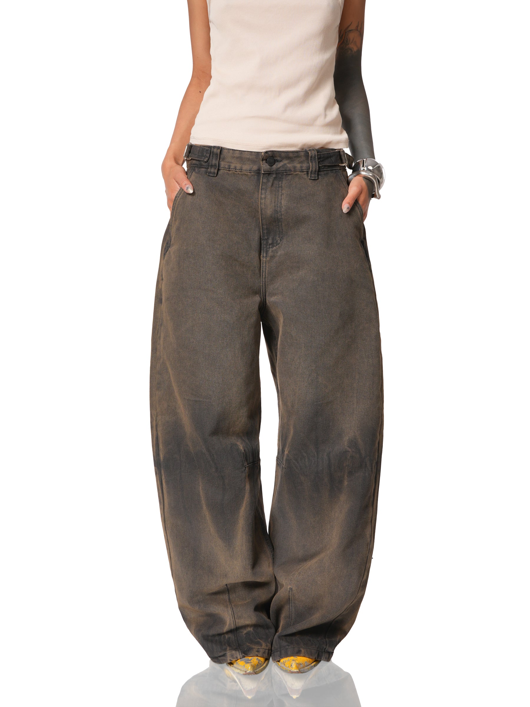 Baggy Shy
