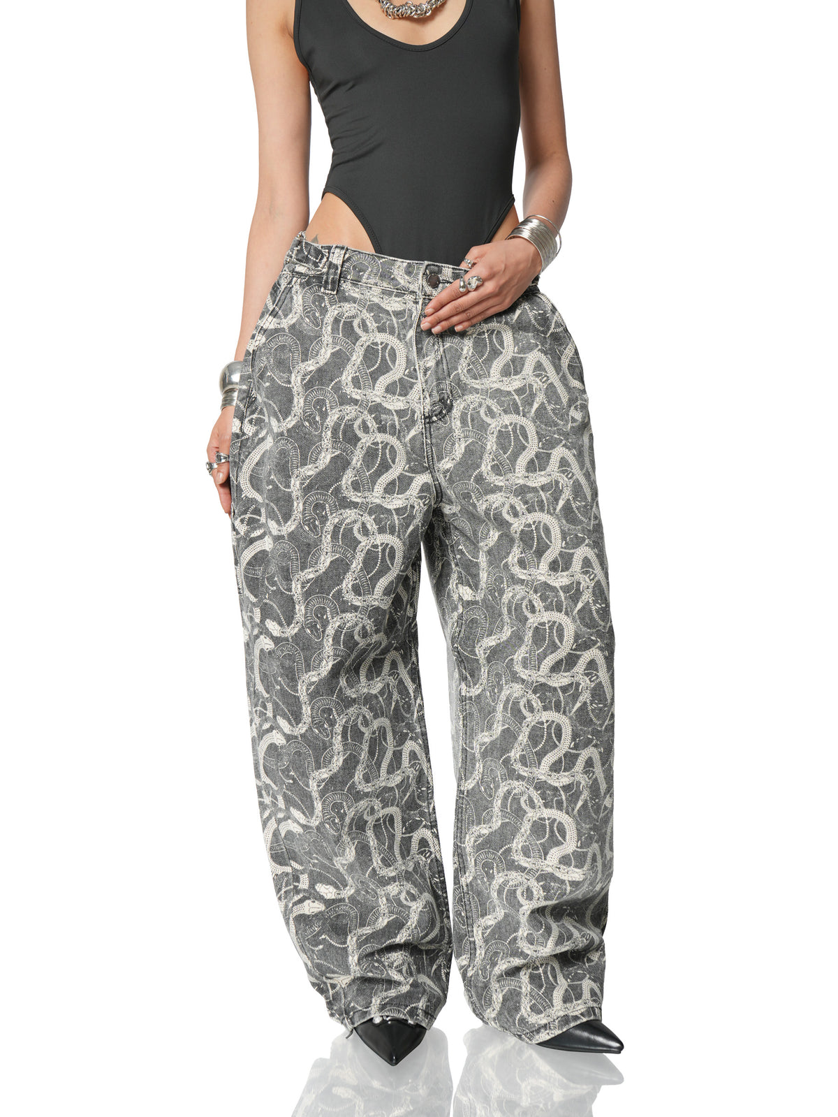 Baggy Snakes